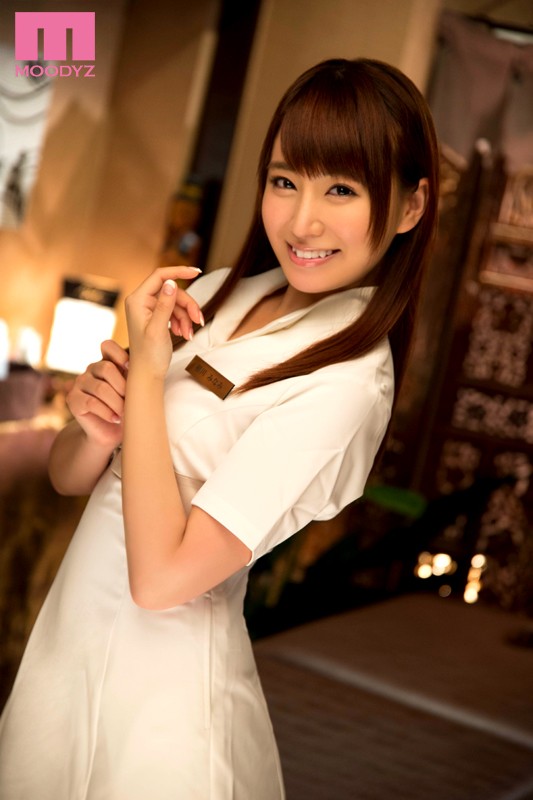 初川みなみのエロ画像